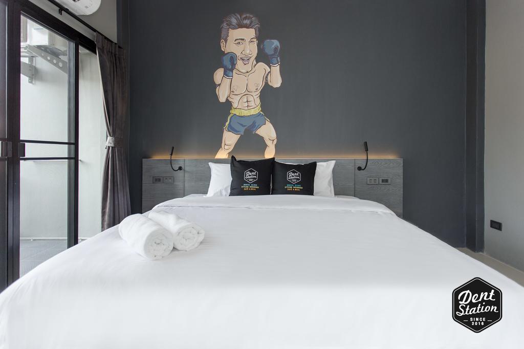 Dent Station Resident Hotell Phuket Exteriör bild